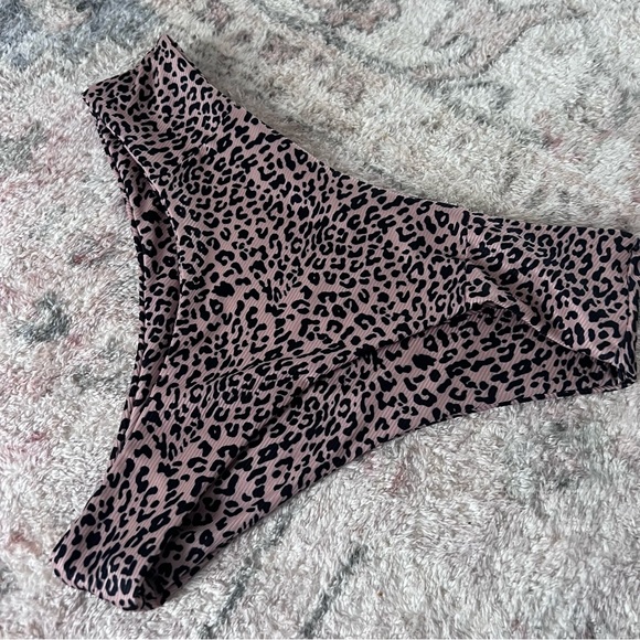 NWT Cheetah Animal Print Bandeau Bikini - Picture 3 of 3